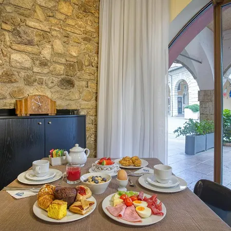 Hotel Piroscafo
