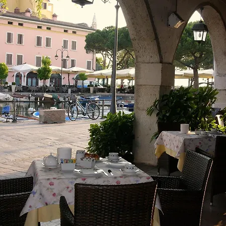 Piroscafo Desenzano del Garda
