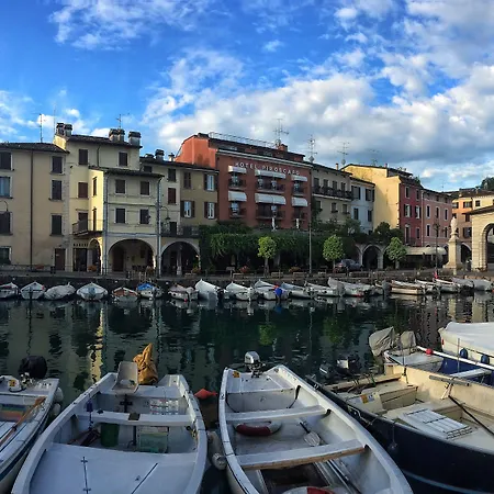 Piroscafo Дезенцано-дель-Гарда