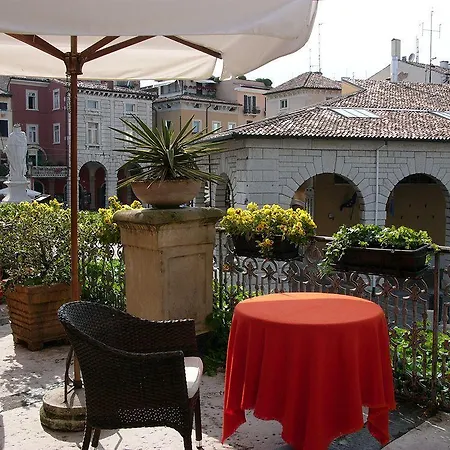 Hotel Piroscafo