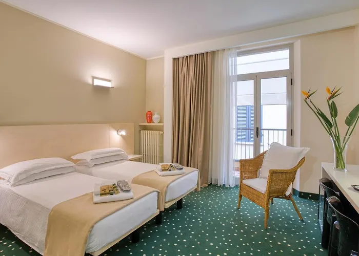 Hotell Piroscafo Desenzano del Garda